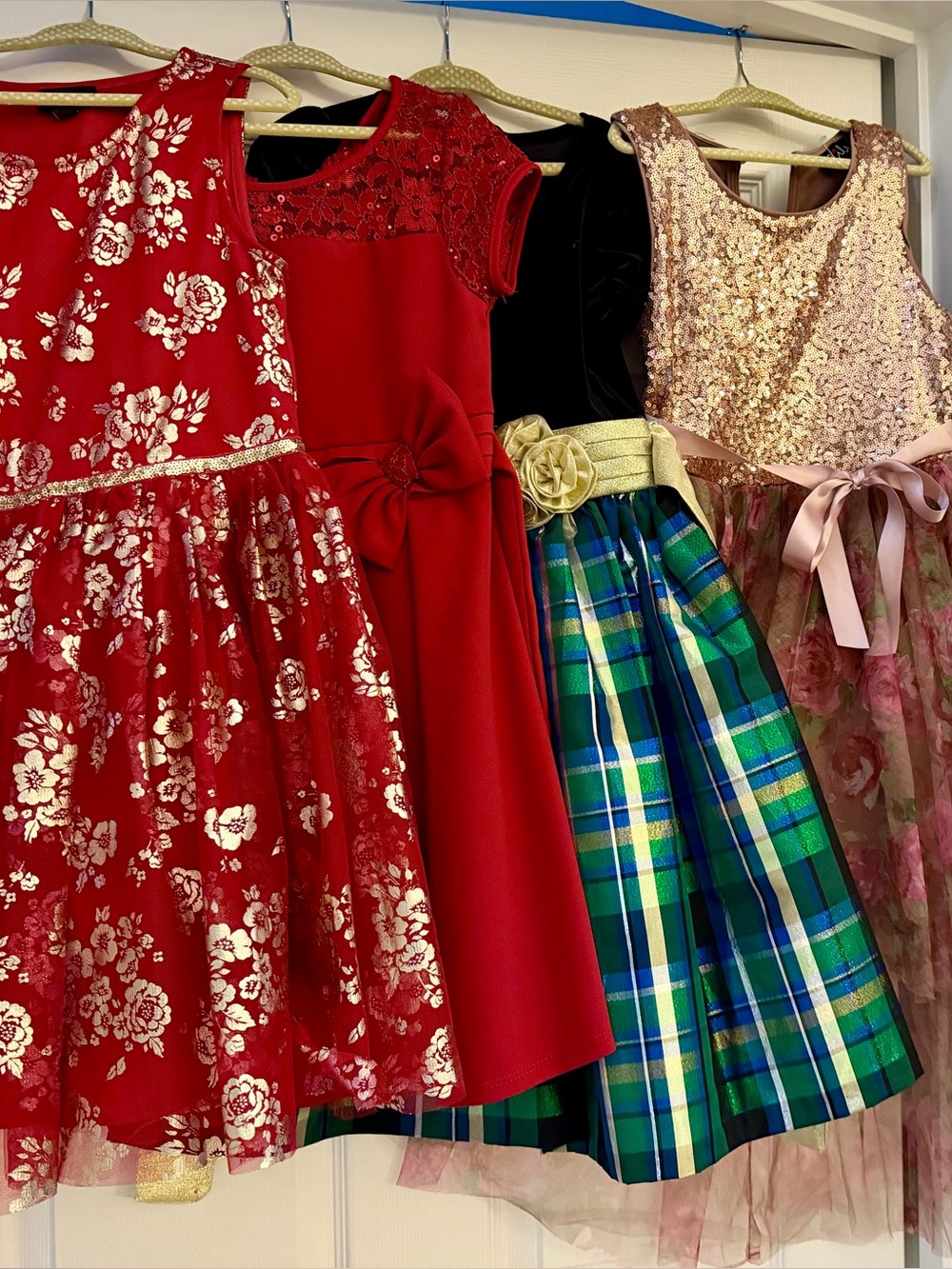 Girls Holiday Sparkle Dress Bundle (4)